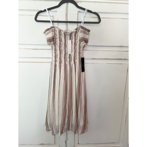 COPY - NWT Lulu’s Mauve Striped Off the Shoulder Dress - Picture 6 of 7